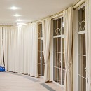 Светлые шторы а с ажурным рисунком для веранды, веранда 15 метров